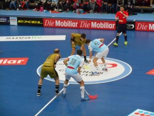 Markus Schwab beim ersten Bully gegen Linus Widmer hat seinen 12. Persönlichen TItel errungen!  