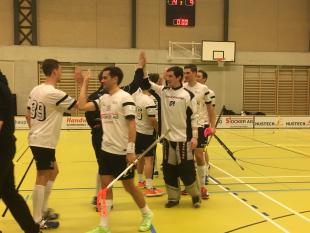 Der erste Sieg ist im Trockenen...